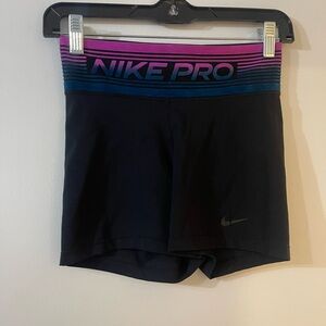 Nike pro shorts small